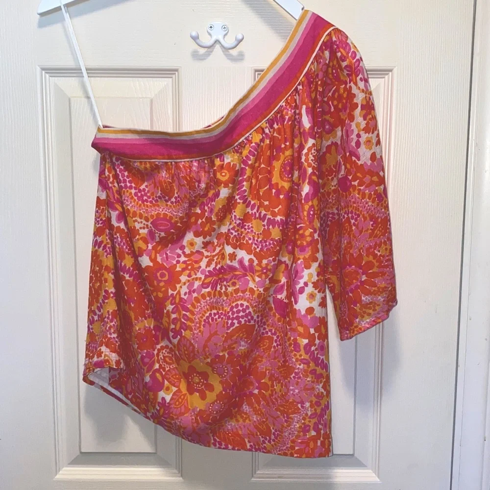 Trina Turk One Shoulder Linen Blend Top EUC